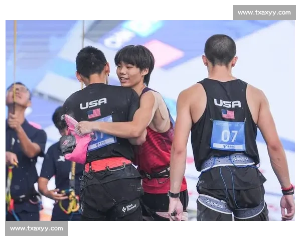 成都体院攀岩队勇夺两金五银一铜，丙组团体夺冠创佳绩